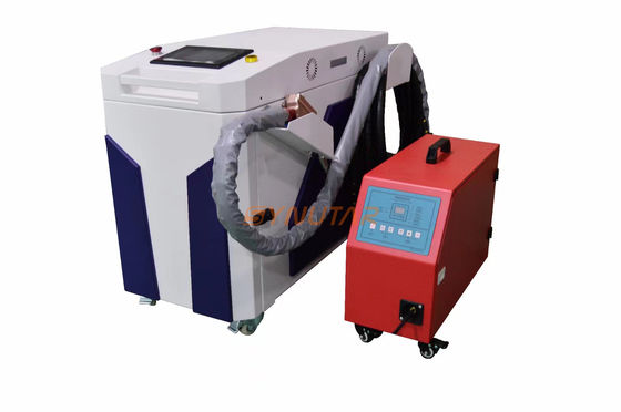 Pequena máquina de soldagem a laser portátil de 2000W com sistema de refrigeração por água