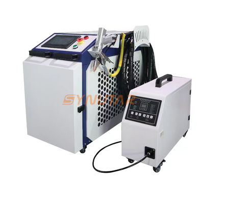 Máquina portátil de limpeza a laser refrigerada a água 1064nm comprimento de onda 220V feixe M2<1.2