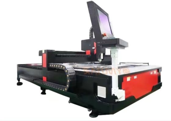 Máquina de corte a laser de fibra 1500W-6000W 1500*3000mm Área de trabalho 10,6um comprimento de onda